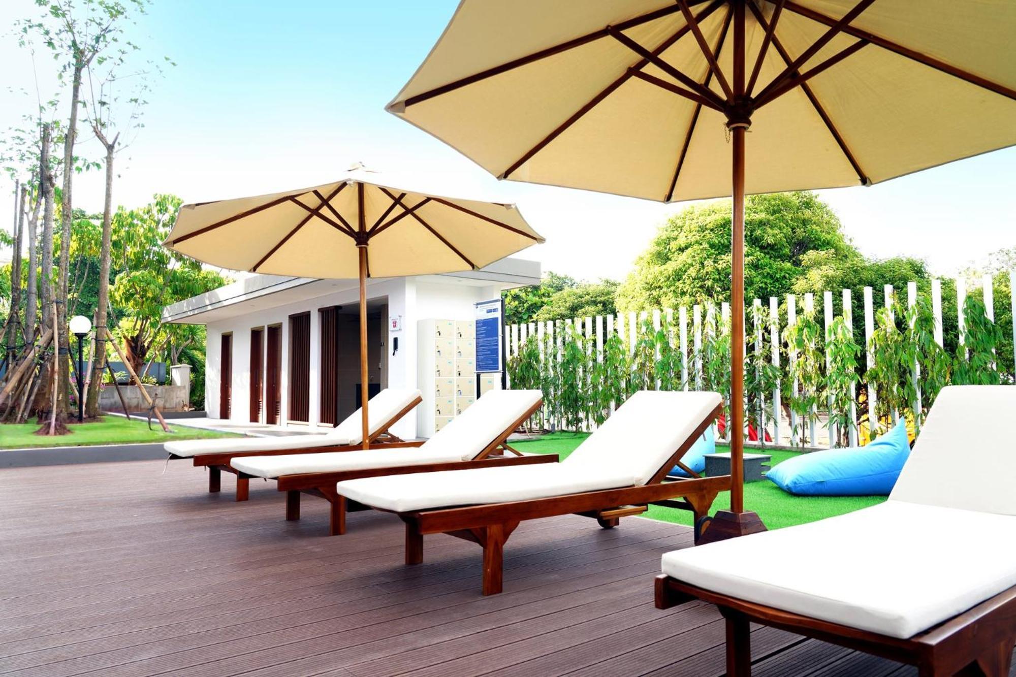 Holiday Inn Express Jakarta International Expo By Ihg Екстериор снимка